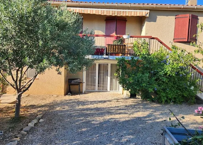 L\'Etape Mediterraneenne Logement 4-6 Personnes Avec Parking Prive